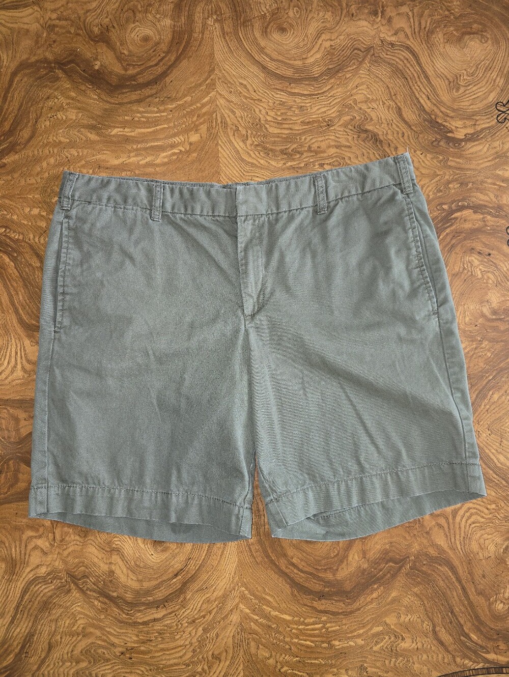 Joe Fresh Olive Green Cotton Chino Shorts Womens Size 12